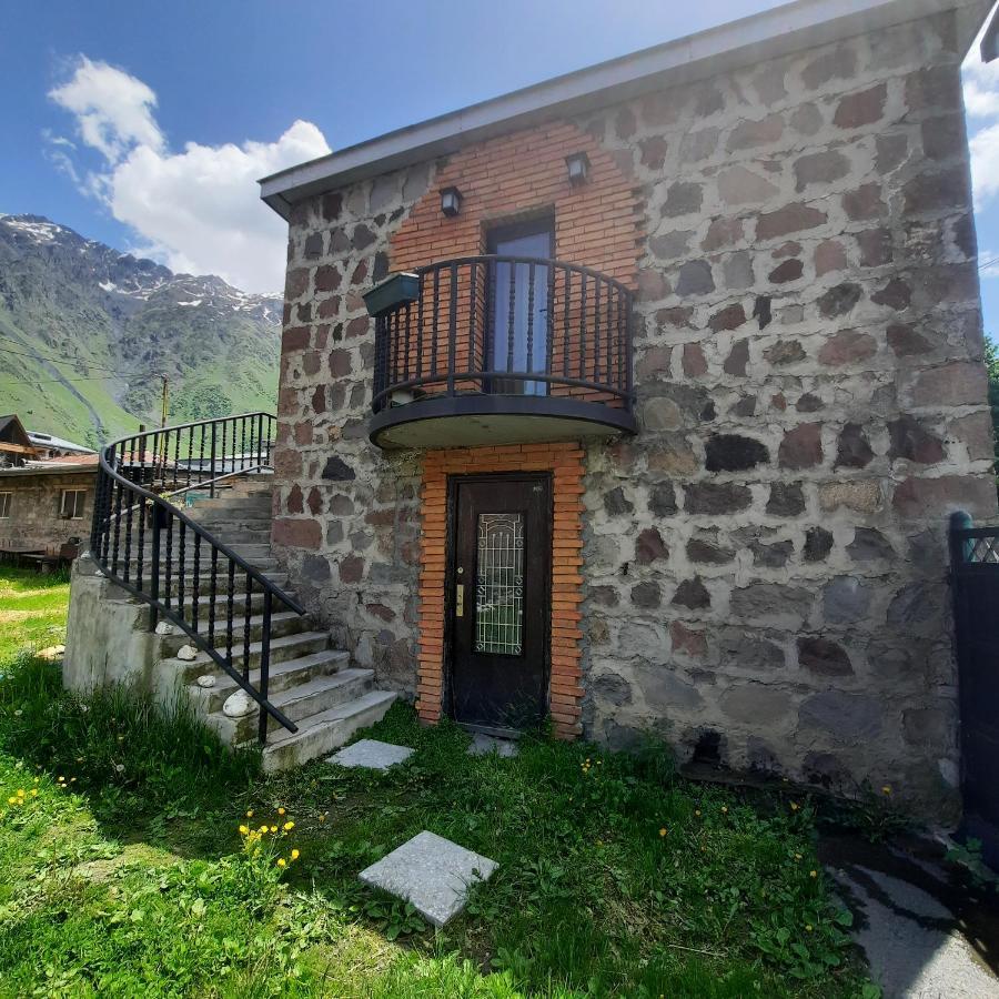 Hotel Bana Kazbegi Exterior foto